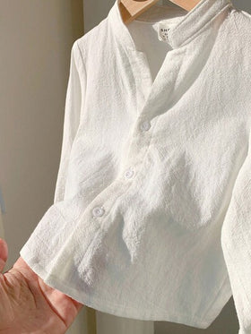 SHEIN مجموعة قميص وشورت سترة غير رسمية بياقة واقفة ملبسة للأطفال والرضع قطعتان، قماش صلب بألوان سادة، أكمام طويلة، مناسبة للربيع والصيف والخارج والعطلات والاستعمال اليومي