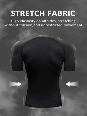 Manfinity Sport Corelite بدلة رياضية للرجال تتكون من ملابس علوية بأكمام قصيرة وطبعة عنكبوت بياقة مستديرة وشورت بخصر رباط، بدلة رياضية نشطة مع ملابس علوية وشورت، بدلة تمرين وملابس رياضية مع ملابس علوية ضاغط