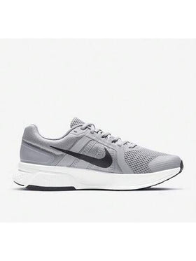 Nike أحذية تدريب وركض خفيفة الوزن، متينة، ماصة للصدمات للرجال. أحذية رياضية جديدة خفيفة الوزن وراحة للارتداء اليومي. أحذية رياضية كاجوال متعددة الاستخدامات RUN SWIFT 2 رمادي أسود بشعار سويش. أحذية رياضية أساسية. CU3517-014