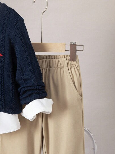 SHEIN بدلة كاجوال للأولاد مطرزة بنقوش كاوبوي، تتكون من قميص بياقة دائرية وأكمام طويلة وبنطلون، للخريف