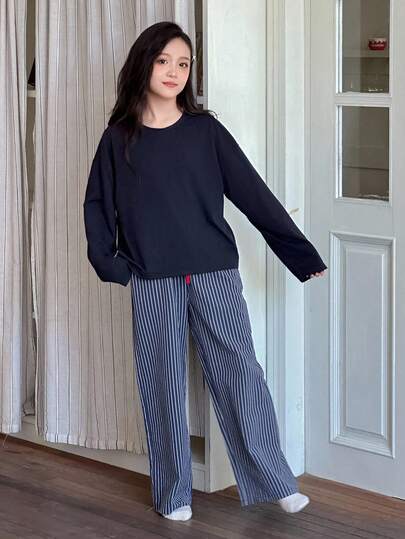 DAZY طقم بيجامة للفتيات المراهقات يتكون من ملابس علوية كم طويل فضفاضة ذات كتف منسدل باللون الأحادي وبنطال مطبوع بخطوط، مناسب للربيع والخريف رمضان