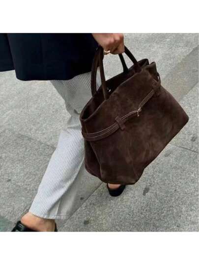حقيبة تسوق مخملية سعة كبيرة، تصميم أوروبي وأمريكي كلاسيكي، حقيبة كتف نسائية موضة خريف 2025 الجديدة