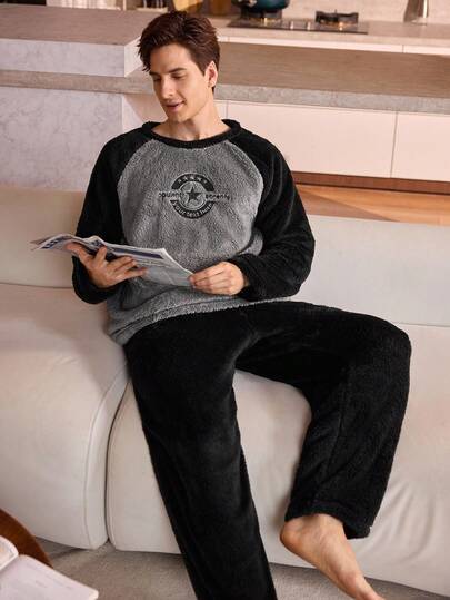 Manfinity Underwear&Sleepwear Basics مجموعة بيجامة رجالية من الفليس الناعم 2 قطعة، بتصميم كلاسيكي أساسي، مريحة وناعمة للارتداء المنزلي، ملابس خريف وشتاء دافئة