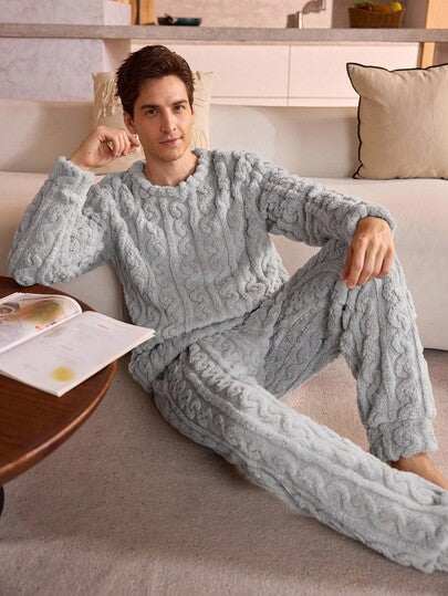 Manfinity Underwear&Sleepwear Basics مجموعة بيجامة رجالية من قطعتين (ملابس علوية وبنطلون) من الفليس ذات رقبة طاقم وأكمام طويلة، دافئة ومريحة للشتاء والخريف