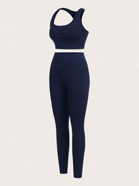 SHEIN Essnce مجموعة بدلة رياضية نسائية مكونة من 3 قطع، تي شيرت كم طويل رقبة مزيفة مع سحاب جزئي، حمالة صدر رياضية وكامي، بنطلون ضيق بخصر عالي، مجموعة نسائية مكونة من 3 قطع، بنطلون ضيق وبوستيه وأوفرول