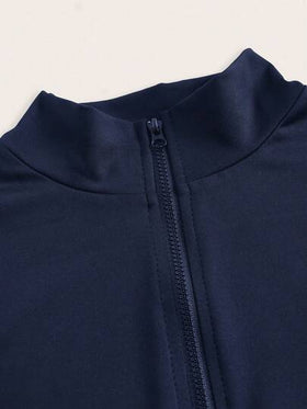 SHEIN Essnce مجموعة بدلة رياضية نسائية مكونة من 3 قطع، تي شيرت كم طويل رقبة مزيفة مع سحاب جزئي، حمالة صدر رياضية وكامي، بنطلون ضيق بخصر عالي، مجموعة نسائية مكونة من 3 قطع، بنطلون ضيق وبوستيه وأوفرول
