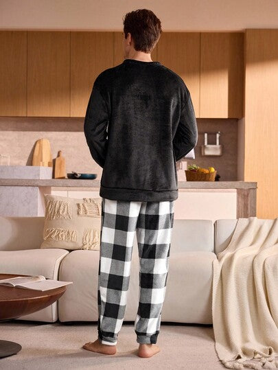 Manfinity Underwear&Sleepwear Basics مجموعة بيجامة رجالية من قطعتين (ملابس علوية كم طويل رقبة طاقم وبنطلون) من الفلانيل الناعم والمريح، ملابس خريف وشتاء دافئة