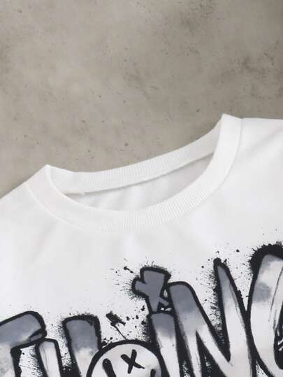 PAVTROS مجموعة من قطعتين: هوديي أبيض مقترن مع بنطلون أخضر زيتوني، طقم أنيق للفتى المراهق. يتميز الهوديي بطباعة خضراء، قماش ناعم ومريح، مناسب للربيع/الخريف، متعدد الاستخدامات للمدرسة والخروجات وغيرها.