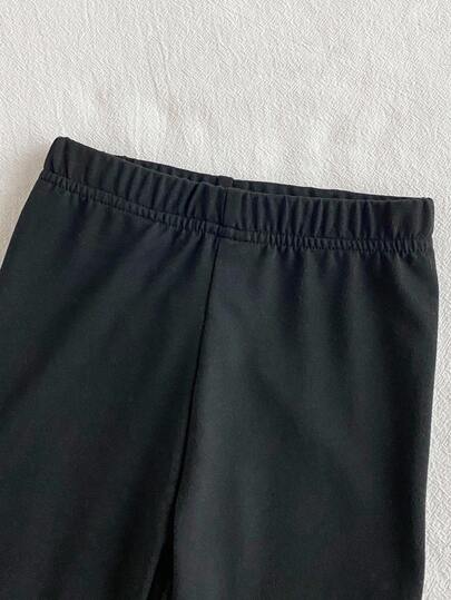SHEIN طقم ملابس شتوي مكون من كارديجان مزين بفيونكة وبنطلون ليجنز للأطفال الرضع والصغار من عمر 0-3 سنوات