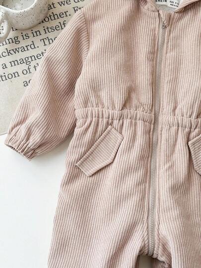 SHEIN جمبسوت رضيع بنات خارجية بنمط الحمولة مع قلنسوة من الفليس، جمبسوت رضيع كاجوال مع سحاب للخريف/الشتاء، ملابس رضيع بنات شتوية، معطف/جمبسوت رضيع بنات للخريف