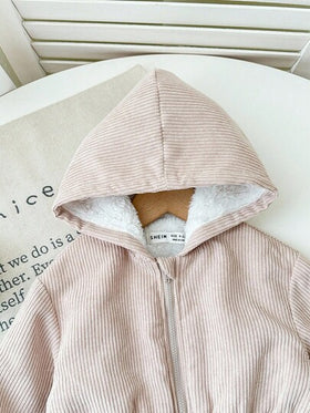SHEIN جمبسوت رضيع بنات خارجية بنمط الحمولة مع قلنسوة من الفليس، جمبسوت رضيع كاجوال مع سحاب للخريف/الشتاء، ملابس رضيع بنات شتوية، معطف/جمبسوت رضيع بنات للخريف