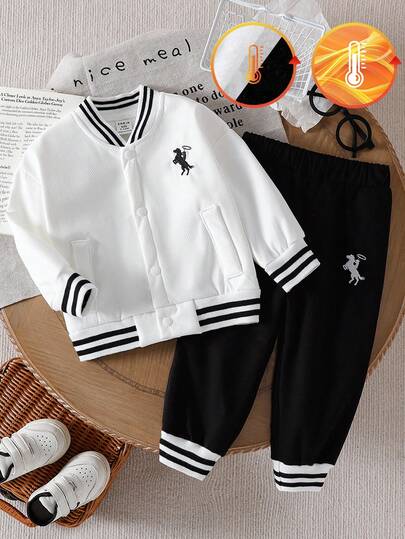 SHEIN Playful Pals جاكيت قصيرة مقلمة وبنطلون رياضي للأطفال الصبيان