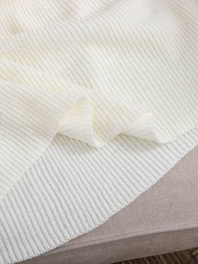 SHEIN Serisse Kids فستان كنزة بياقة دائرية وخصر مناسب للمراهقات، مع فيونكة أمامية متباينة للشتاء، فستان كنزة أبيض ثابت بأكمام طويلة