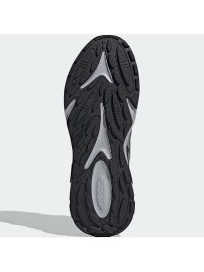 Adidas أديداس أوزويف سيرج حذاء رياضي كاجوال، JQ5981