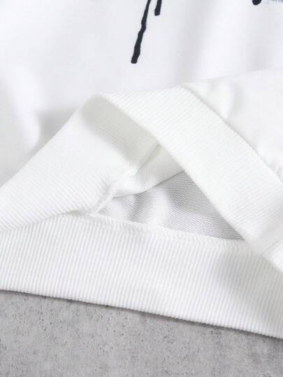 SHEIN مجموعة طفل ولد 2 قطعة، بلوزة كنزة طويلة الأكمام محبوكة مع طباعة الغرافيتي للمظهر، بنطلون جوجر بخصر مطاطي مريح، مناسب للأطفال من 0-3 سنوات، مثالي للمناسبات الخريفية مثل العطلات والاستخدام اليومي