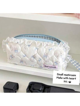 1 قطعة علبة أقلام رائعة للأطفال، موديل جديد ساخن لعام 2025، حقيبة تخزين قرطاسية للأطفال، علبة أقلام محمولة، حقيبة تخزين متعددة الوظائف، يمكن استخدامها كحقيبة مستحضرات تجميل، مناسبة لتخزين فرش المكياج ومنتجات العناية بالبشرة والأحمر شفاه والسماعات، خفيفة ا