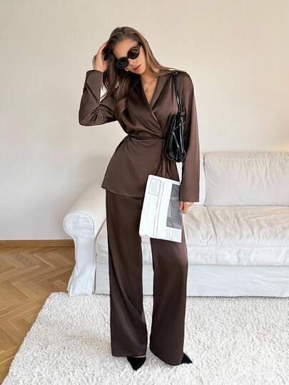 SHEIN Tall بدلة كاجوال للنساء مكونة من كارديجان أكمام طويلة بربطة أمامية من القماش الأطلسي ذو لون أحادي وبنطال خصر مطاطي، بدلة نوم للنساء مكونة من قطعتين، بدلة عمل كاجوال للنساء، ملابس مكتبية