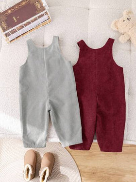 SHEIN قطعتان من السراويل الفضفاضة الكاجوال للأطفال الصبيان/البنات بنمط الدب الكيوت، ذات جيب كبير وأكتاف منخفضة، مناسبة للارتداء في فصلي الخريف والشتاء، للاستخدام الداخلي والخارجي