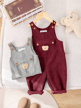 SHEIN قطعتان من السراويل الفضفاضة الكاجوال للأطفال الصبيان/البنات بنمط الدب الكيوت، ذات جيب كبير وأكتاف منخفضة، مناسبة للارتداء في فصلي الخريف والشتاء، للاستخدام الداخلي والخارجي