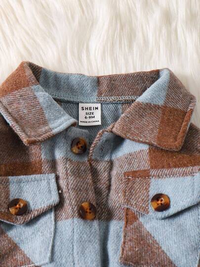 SHEIN Vintaside Kids بدلة رضيع ذات تصميم جيب مربع والبنطلون ذو اللون الأحادي، ملابس كاجوال