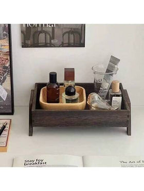 1 قطعة منظم مكياج خشبي فاخر للمكتب، صينية تجميل بطراز صيني قديم، رف تخزين أنيق وعصري، مثالي لتنظيم مستحضرات التجميل، هدية رائعة لعشاق الجمال، يضفي لمسة فنية على أي مساحة، تصميم فريد يجمع بين الأناقة والوظائف، مناسب للاستخدام في المنزل أو صالونات التجميل،