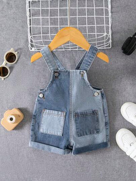 SHEIN جمبسوت قصيرة جينز أزرق فضفاضة بألوان جذابة للأطفال الصغار، ملابس صيفية