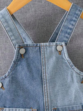 SHEIN جمبسوت قصيرة جينز أزرق فضفاضة بألوان جذابة للأطفال الصغار، ملابس صيفية