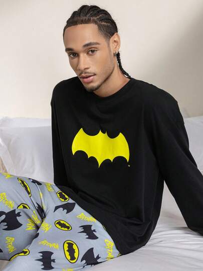 BATMAN X SHEIN بيجامة رجالية مكونة من ملابس علوية كم طويل وبنطلون مطبوع عليها خفافيش، قياس فضفاض، ملائمة للربيع/الخريف والشتاء