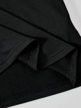 SHEIN مجموعة من قطعتين من الأعلى ذات الياقة على شكل حرف V مع رسم الحصان، أكمام طويلة باللونين الأسود والأبيض، طراز كاجوال بسيط للمراهقات
