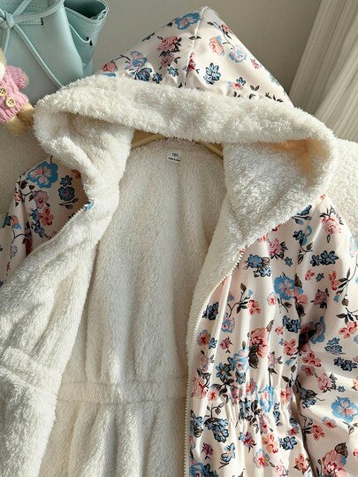 SHEIN معطف طويل الأكمام قابل للعكس بطبعة زهور وفرو اصطناعي مناسب للبنات للخريف/الشتاء، معطف متوسط الطول يمكن ارتداؤه مع الفساتين والسترات والبلوزات ذات الياقة العالية والبنطلونات والتنانير