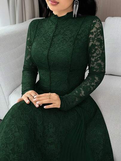 Feyla فستان نسائي أنيق بلون أحادي مع تصميم من الدانتيل