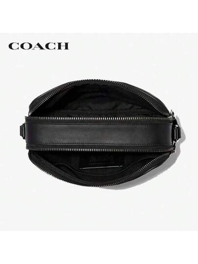 حقيبة كاميرا كلاسيكية للرجال COACH Graham 23، سحر شعار معدني، قماش مطلي وجلد، حقيبة عبر الجسم مربعة بلون أسود فحمي، حقيبة مسافر متوسطة C4149 QBMI5