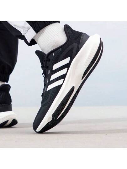 Adidas أديداس أحذية ركض كاجوال مريحة من الشبك للجنسين