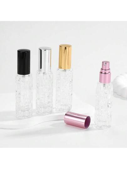 GAVARRY عطر نسائي طويل الأمد وطازج، ينبعث منه عبير رقيق لوردة الماكرون. تصميمه الراقي والفاخر يبرز جاذبية أنيقة، مما يعزز جاذبيتك المغرية. يجمع بين عبير الوردة الطبيعية والنغمات الزهرية والفاكهية، ويمكن استخدامه كمعطر للهواء بالإضافة إلى رذاذ عطر نسائي.