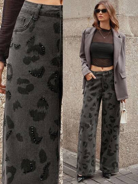 Selenza جينز كاجوال مزين بالراين ستون مع حزام بطبعة نمر للنساء