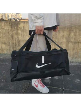 Nike حقيبة سفر للتدريب على اللياقة البدنية بسعة كبيرة، حقيبة كتف، حقيبة كروس، حقيبة حمل، حقيبة دلو، 64*31*30 سم
