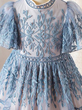 SHEIN فستان حفلة أنيق مطرز بالشبك للفتاة الصغيرة