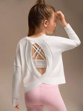 SHEIN ملابس علوية بأكمام طويلة للفتيات المراهقات، تصميم ظهر مفرغ أنيق باللون الأبيض. قطعة واحدة من قمصان الفتيات المفرغة المريحة للاستخدام اليومي والرياضة بأكمام طويلة