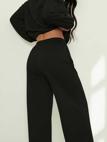 SHEIN PETITE مجموعة ملابس علوية كاجوال بأكمام طويلة وبنطال طويل مطبوع بأرقام، 2 قطعة