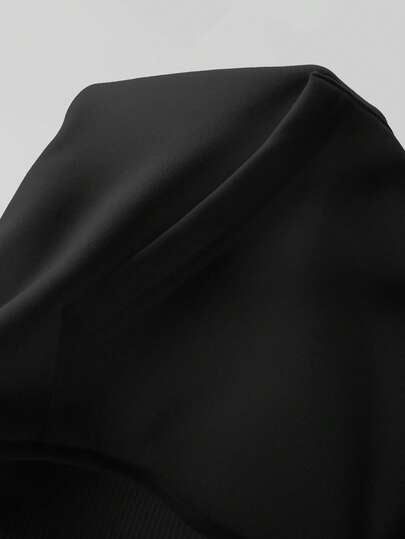 Manfinity Dauomo معطف هوديي مطبوع عليه حرف للرجال في فصل الخريف مع سحاب