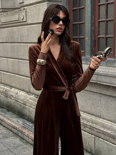 SHEIN Unity تصميم أنيق جديد للخريف/الشتاء، جمبسوت سروال واسع الساق بأكمام طويلة وخصر مربوط من القطيفة الأنيقة
