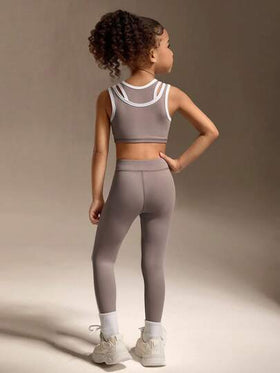 SHEIN مجموعة ملابس رياضية للبنات - 2 قطعة - ملابس علوية خزان عادي + بنطلون عادي، مخطط/متعدد الألوان + ملابس علوية رياضي + بنطلون رياضي