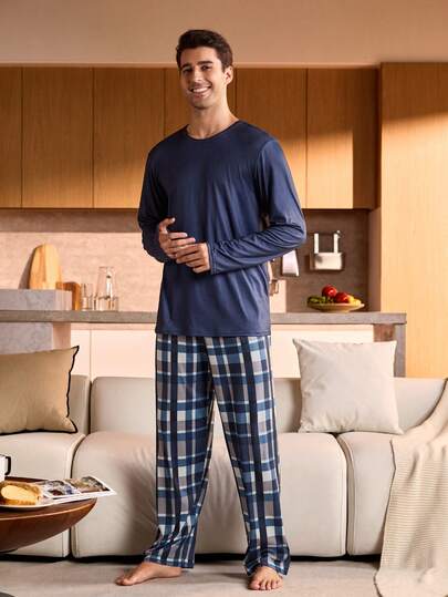 Manfinity Underwear&Sleepwear Basics بدلة رياضية للرجال كبار الحجم من قماش الكشمير الأزرق ذات أكمام طويلة وبنطال، مناسبة لأعياد الميلاد