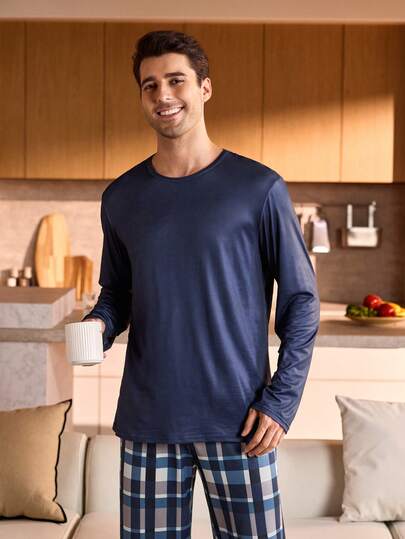 Manfinity Underwear&Sleepwear Basics بدلة رياضية للرجال كبار الحجم من قماش الكشمير الأزرق ذات أكمام طويلة وبنطال، مناسبة لأعياد الميلاد