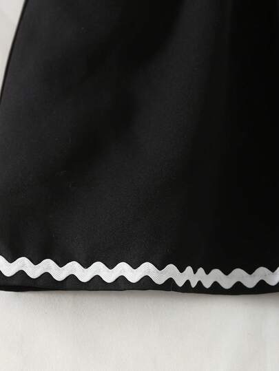 Elladie kids فستان قصير أنيق للبنات للاستخدام اليومي بياقة مربعة وأكمام قصيرة وخصر مشدود مزين بفيونكة ثلاثية الأبعاد وحافة مكسرة، لون أسود وأبيض، مناسب لجميع المواسم