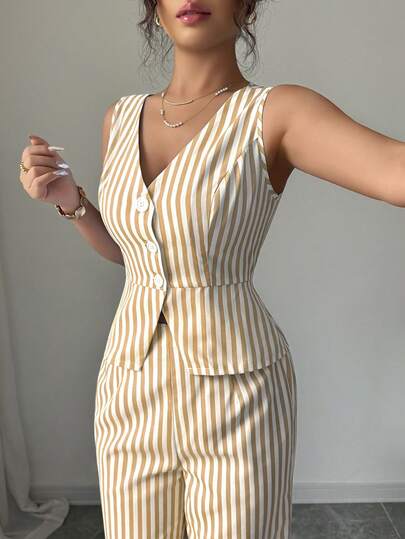 Selianne طقم ملابس علوية أكمام قصيرة وبنطلون ساق مستقيمة للنساء، مجموعة قطعتين، بتصميم مخطط أزرق وأبيض للاستخدام اليومي
