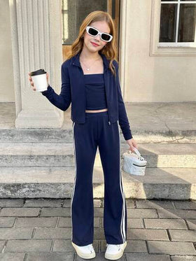 SHEIN بنطلون رياضي وقميص بأكمام طويلة مقصوصة مع شق جانبي للبنات المراهقات، قطعتان، لون أزرق داكن، مناسب للاستخدام اليومي، العودة إلى المدرسة، التخرج، الغداء، الرحلات الجوية، الحفلات، المهرجانات، السفر، بسيط، متعدد الاستخدامات، كاجوال