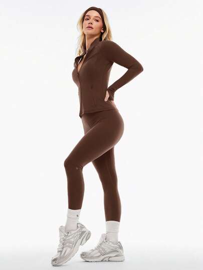 GLOWMODE سترة نسائية مصممة لتحسين الأداء Featherfit ™ Streamline