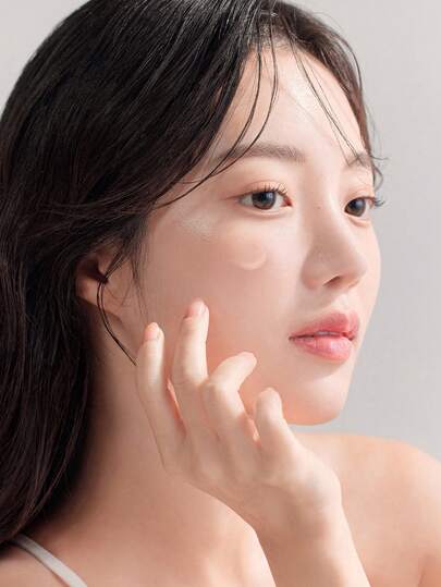 Dasique 40 مل أساس مرطب، قاعدة مكياج مرطبة، ماركة مستحضرات تجميل للنساء، مناسب للخريف/الشتاء، موضة Y2K الرجعية، هدية عيد ميلاد، حفلة هالوين، عروس الزفاف، الصيف، عيد الحب، العطلة