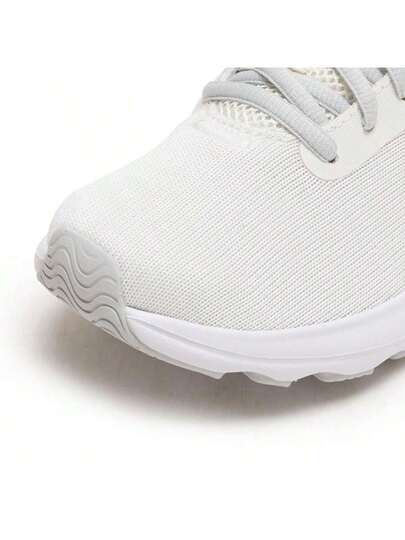 Under Armour حذاء رياضي نسائي خفيف الوزن للجري، بتقنية Charged Revitalize، وجزء علوي محبوك، مناسب للتنقلات اليومية، 3026683-302